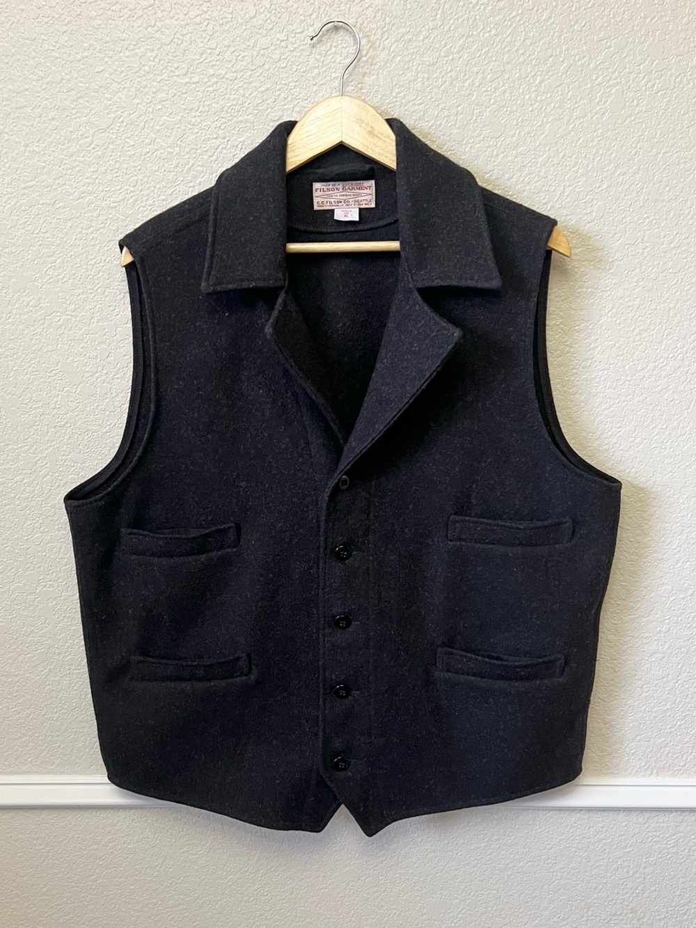 C.C. FILSON CO Western 100% Virgin Mackinaw Wool Vest XL Charcoal Grey USA Made